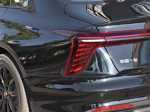 2025�� 2.0T �Զ���Ӱ��