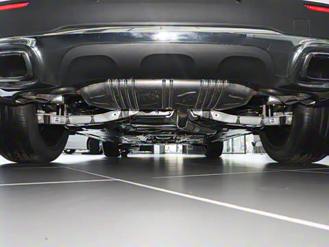 2025�� �Ŀ� GLA 220