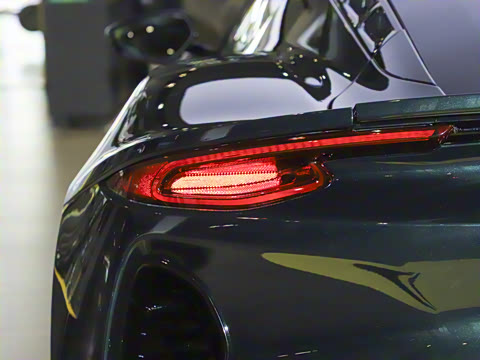 2025�� 2.0T DCT Turbo SE