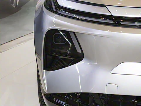 2025�� ������