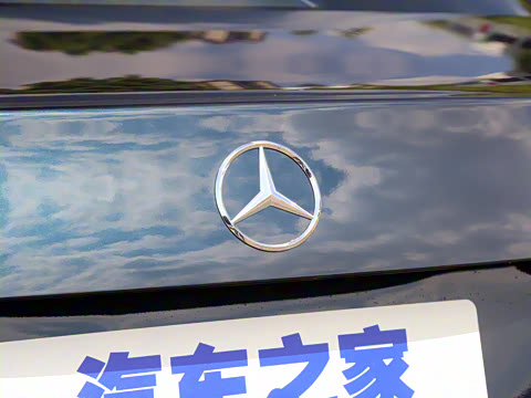 2025�� C 260 L 4MATIC �˶���