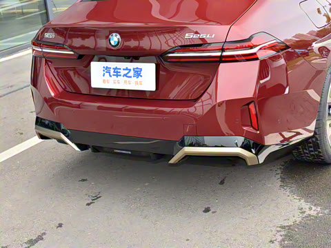 2024�� 525Li M�˶���װ