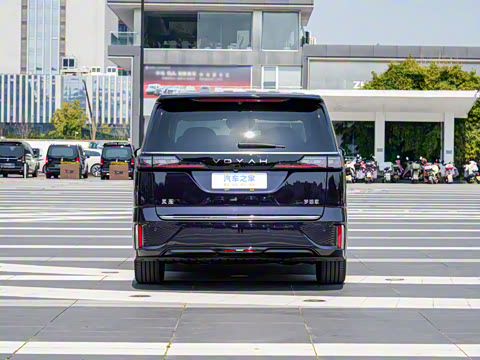 2025�� EV �������Ǭ����