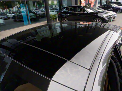 2025�� �Ŀ� E 300 ʱ�����˶���