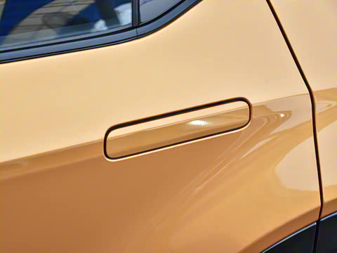 2025�� 550 PRO���а�