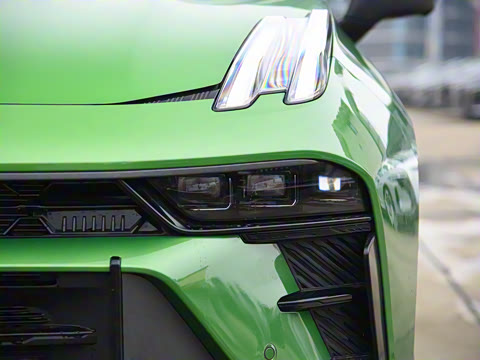 2025�� 03+ 2.0TD �Զ�������װ