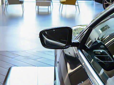 2024�� 425i M�˶���װ