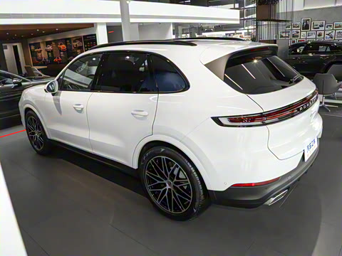 2025�� Cayenne 3.0T