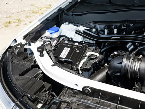 2023��  EcoBoost 285 �������� 6��