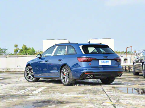 2024�� S4 Avant 3.0TFSI