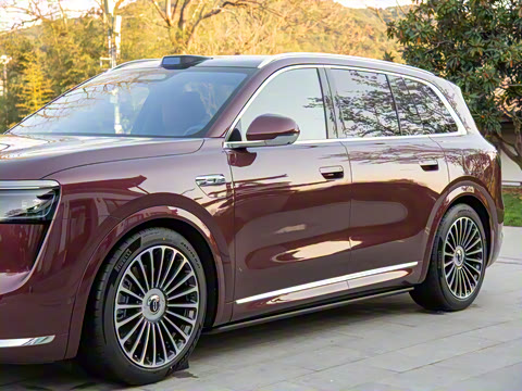 2025�� ���� Ultra�� 53.4kWh 6����