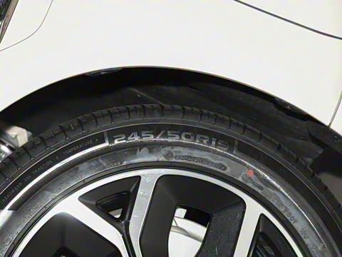 2025�� 705km Pro