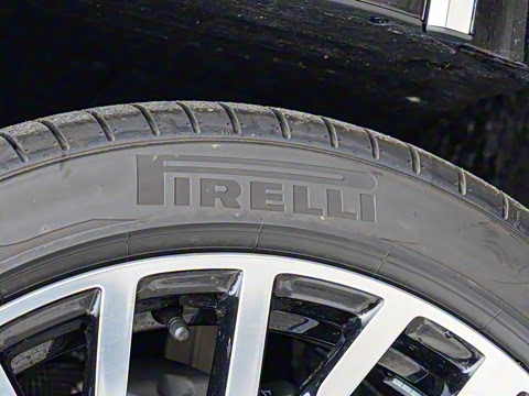 2025�� A8L 55 TFSI quattro �콢��