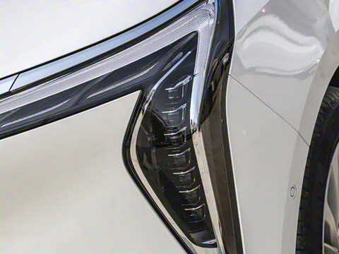 2025�� 2.0T ����������