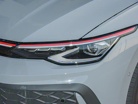 2025�� 380TSI DSG GTI