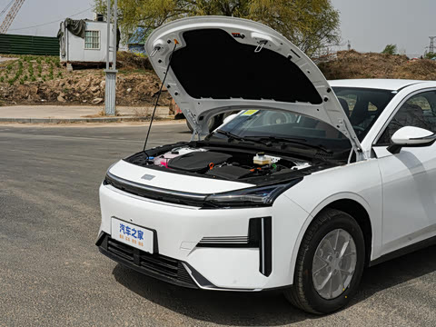 2025�� EM-i 60km ������