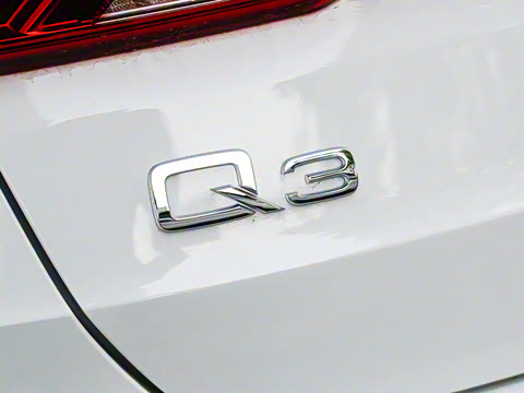 2025�� quattro 45�����ذ� 35TFSI ʱ�ж�����