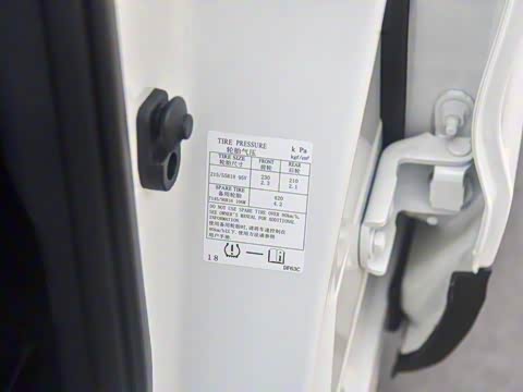 2025�� �Ŀ� ���� 2.0L CVT XV+���Ȱ�