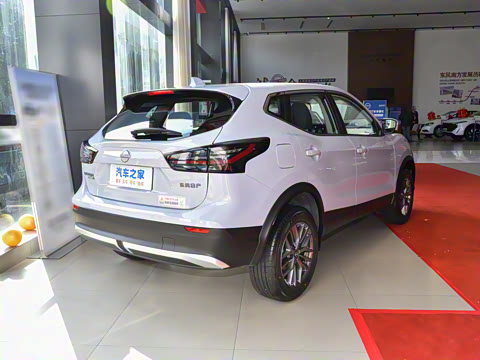 2025�� ���� 2.0L CVT XV���İ�