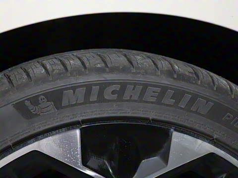 2025�� �����������Ǽݰ� 100kWh