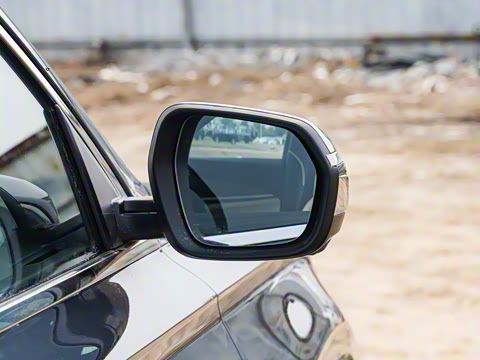 2025�� ������ 2.0TD �Զ����ǰ�