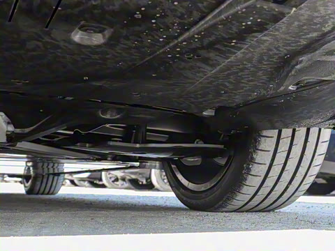 2025�� eDrive 40 L ��ҹ�˶���װ