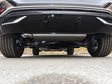 2024�� 35 TFSI RS�׼�ȼ����