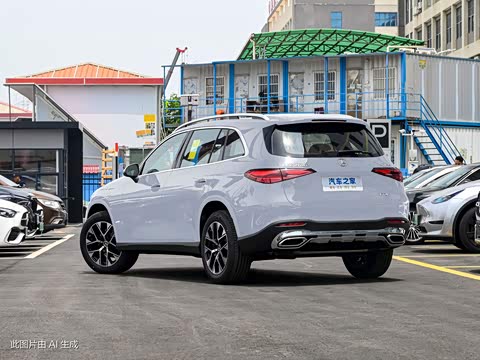 2024�� GLC 260 L 4MATIC ������ 5��