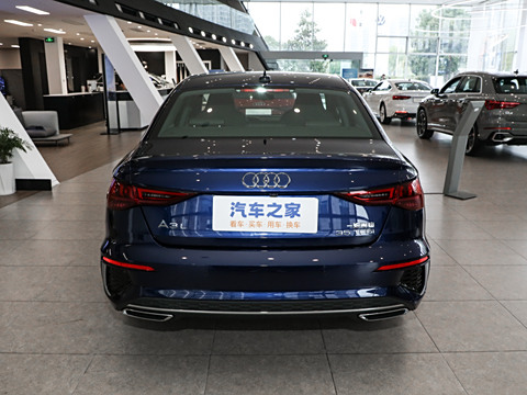 2024 A3L Limousine 35 TFSI ʱ˶