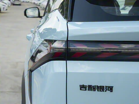 2024�� 1.5T 115km ���˻�Ӱ ���ڰ�