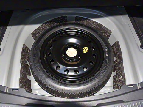 2024�� ˫�� 2.5L XLE����