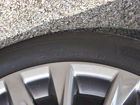 2024�� ˫�� 2.5L XLE����