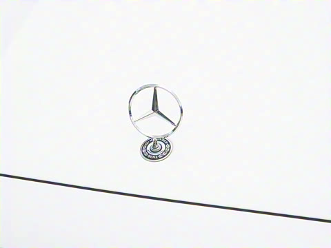 2024�� �Ŀ� E 300 L ʱ����