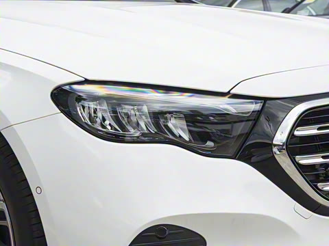 2024�� �Ŀ� E 300 L ʱ����