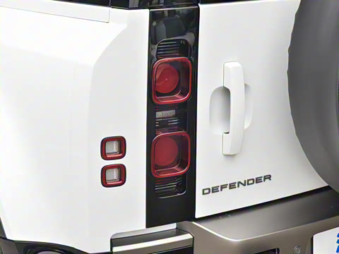 2025�� 110 3.0T P400 X-Dynamic SE