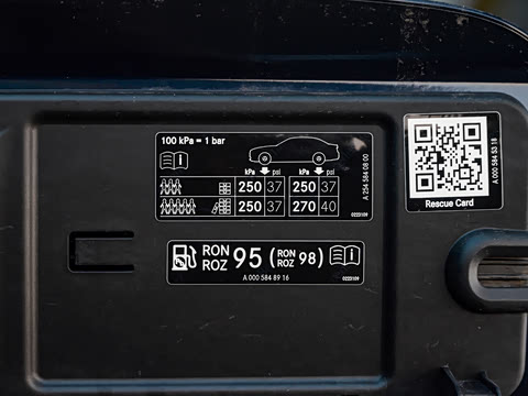 2024�� GLC 300 4MATIC ����SUV