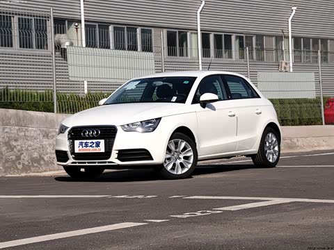 2013�� 30 TFSI Sportback Urban