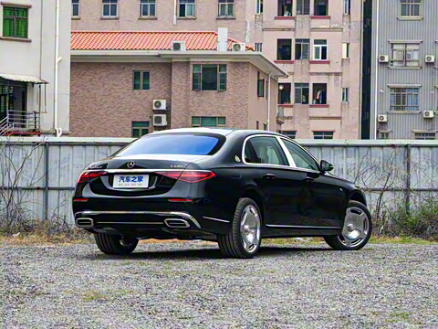 2025�� S 680 4MATIC