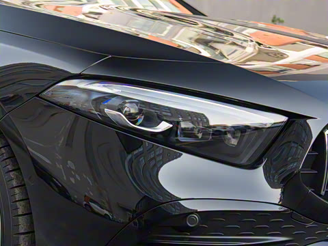 2025�� AMG A 35 4MATIC