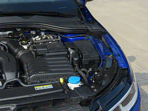 2025�� 300TSI R-Line