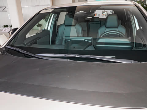 2025�� 615 Pro��