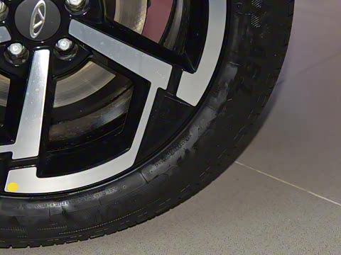 2025�� ���ܰ� 1.6T ��������