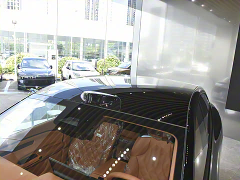 2025�� 825 Max��