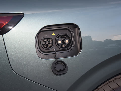 2025�� 725 �������� Max