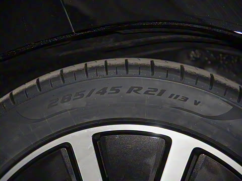 2025�� ���� Max�� 52kWh 6����