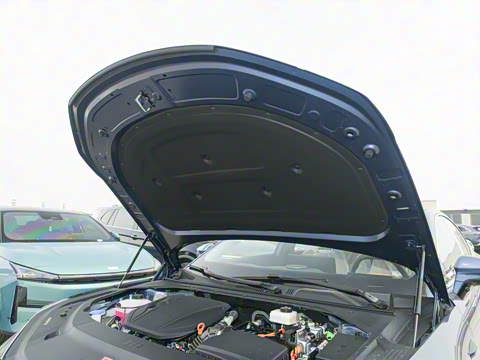 2025�� 130km EM-i ����