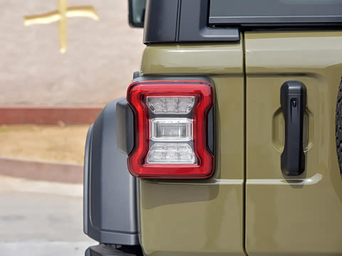 2025�� 2.0T 41�¾����Ű�