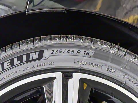 2024�� 260TURBO ���ݰ�