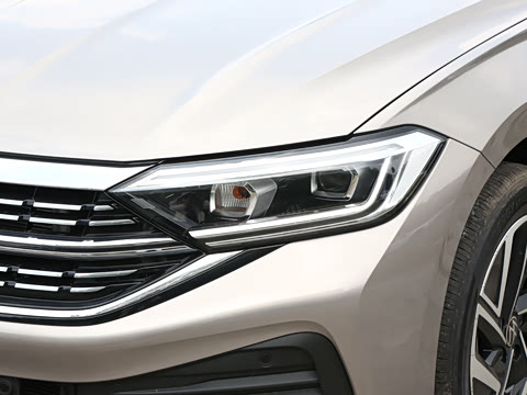 2025�� �Ŀ��� 300TSI DSG��Խ��