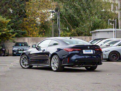 2024�� M4˫�Ž��ܳ� M xDrive ������